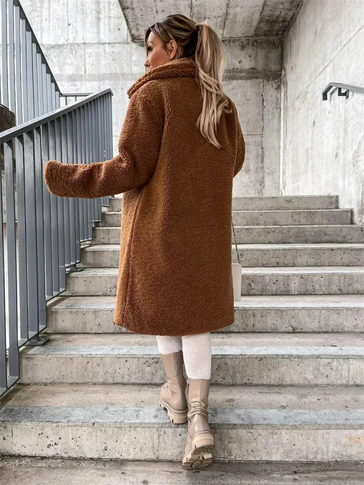 JESSICA™  | Abrigo de Peluche Teddy Acogedor