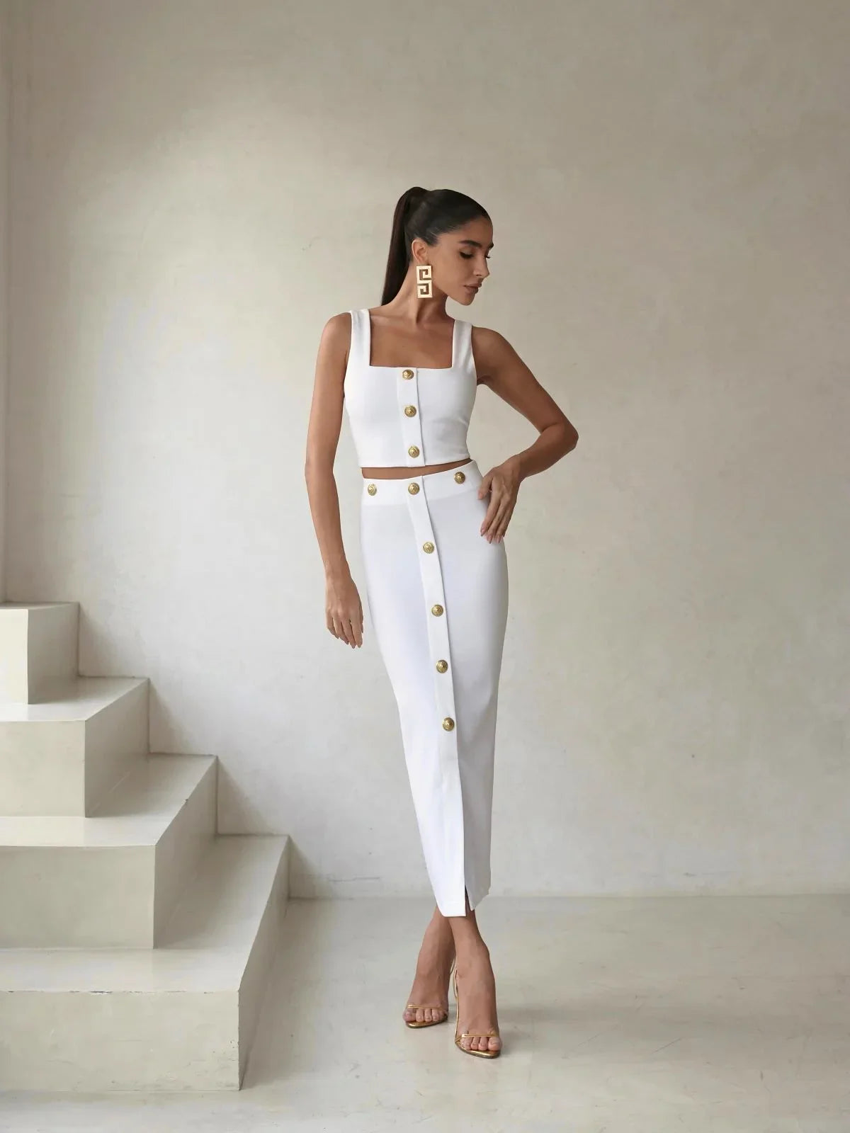 Conjunto Cropped y Falda Brett